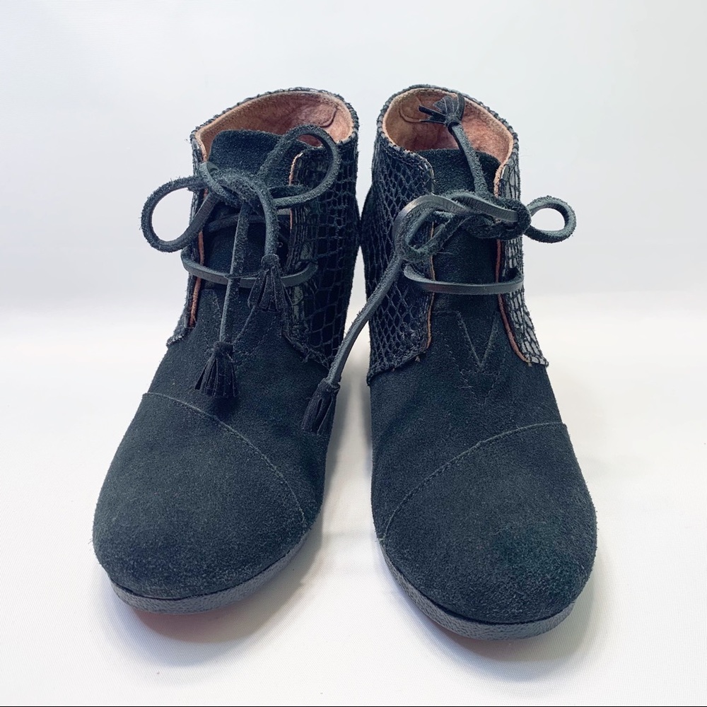 TOMS Lace-up Suede and Snakeskin-embossed Wedge Booties - Size 7.5